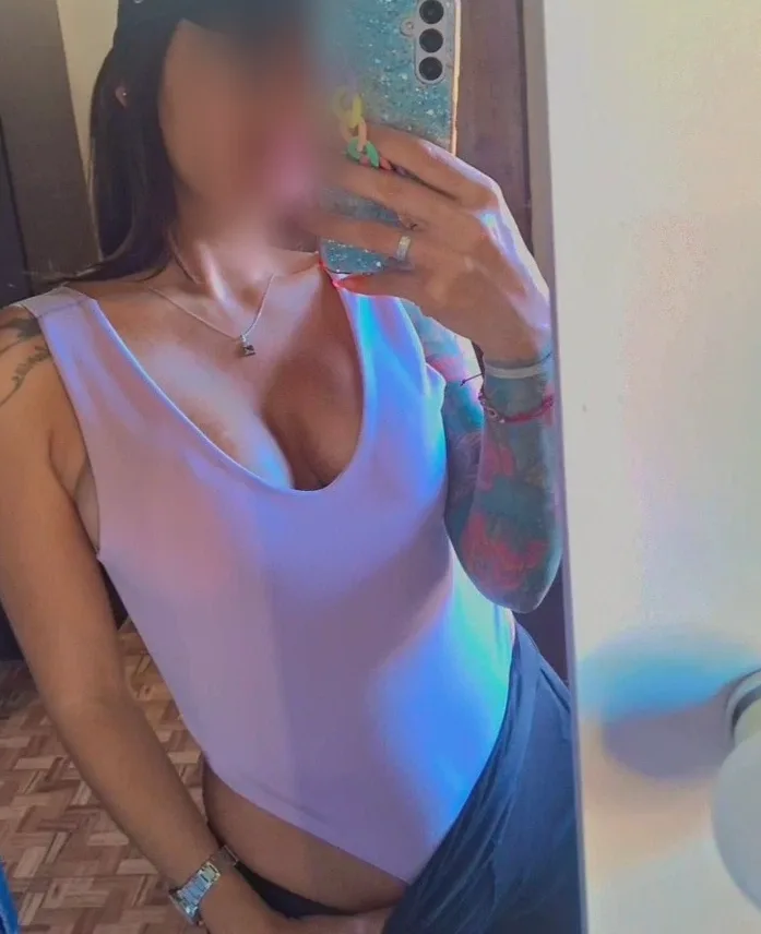 Marie, 37
