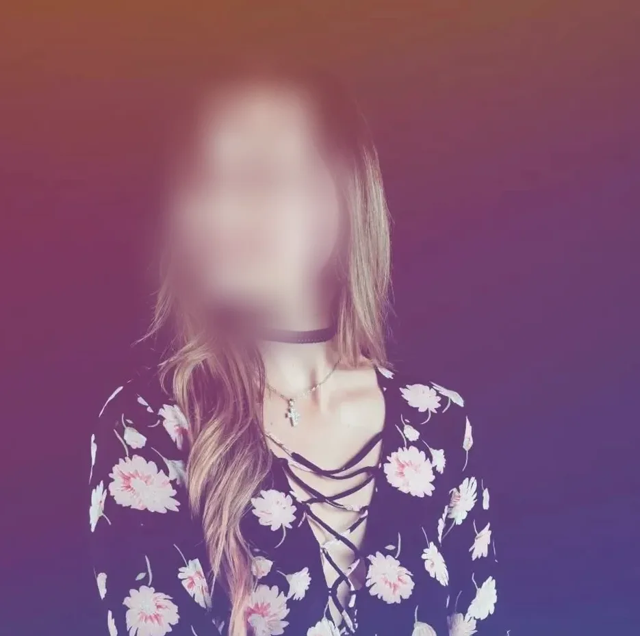 Wiebke, 24